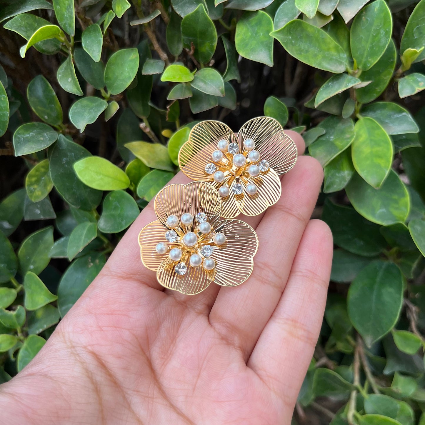 Azura Pearl Flower Earrings