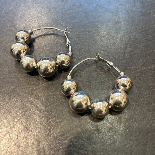 Clara Metallic Hoops