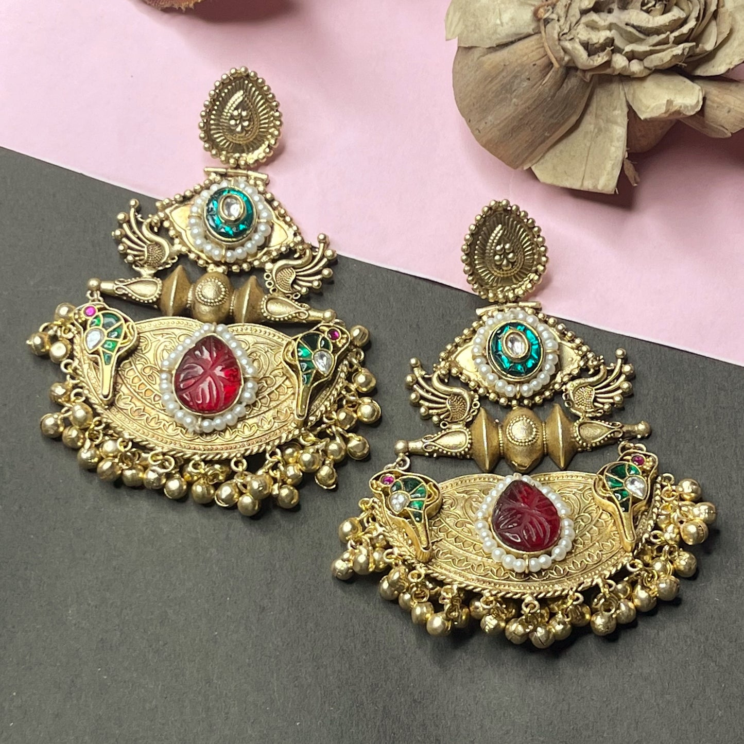 Aanya Kundan Morni Chaandbali Earrings